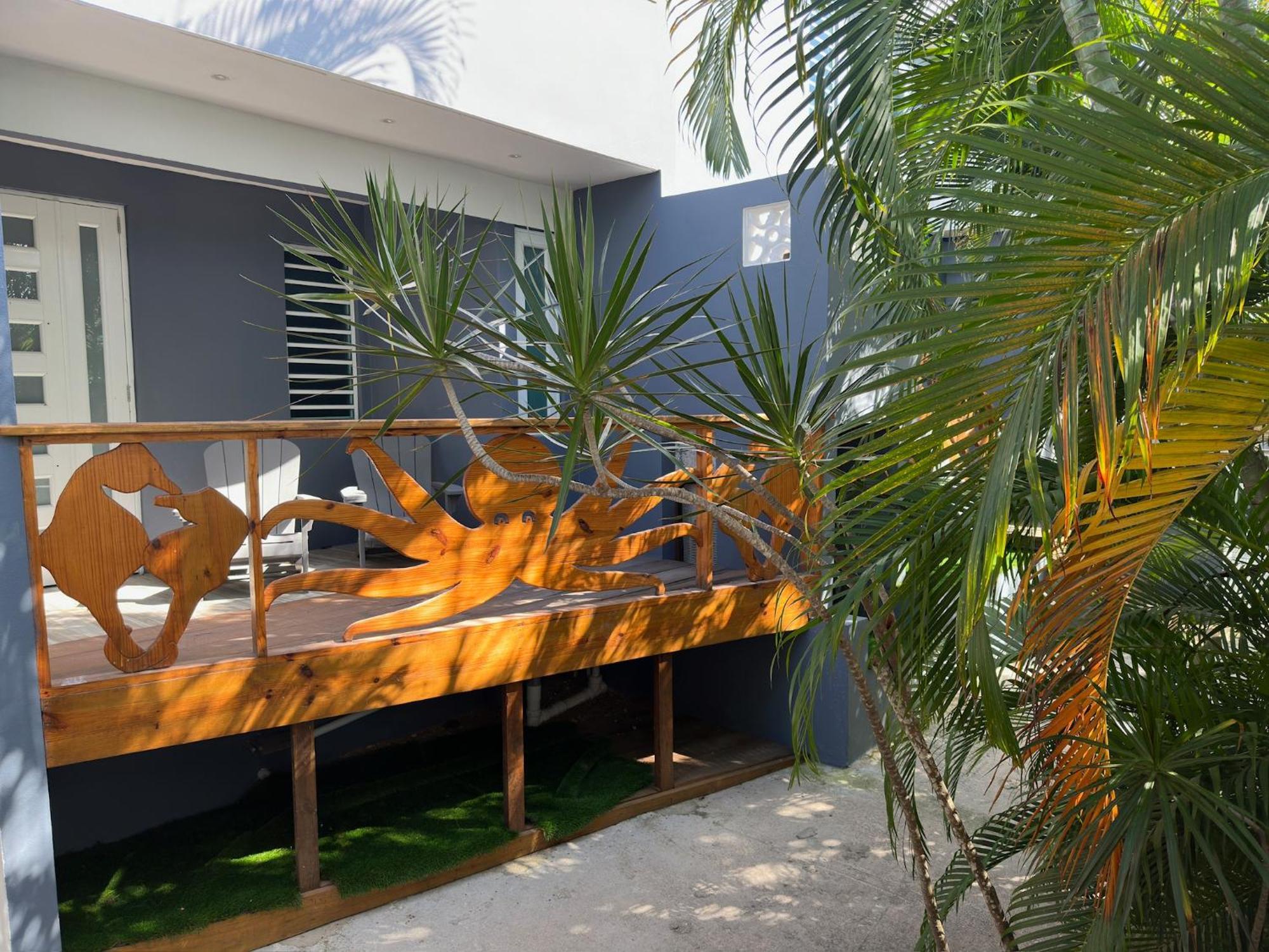 Old Crow Hotel And Suites Vieques Exterior foto